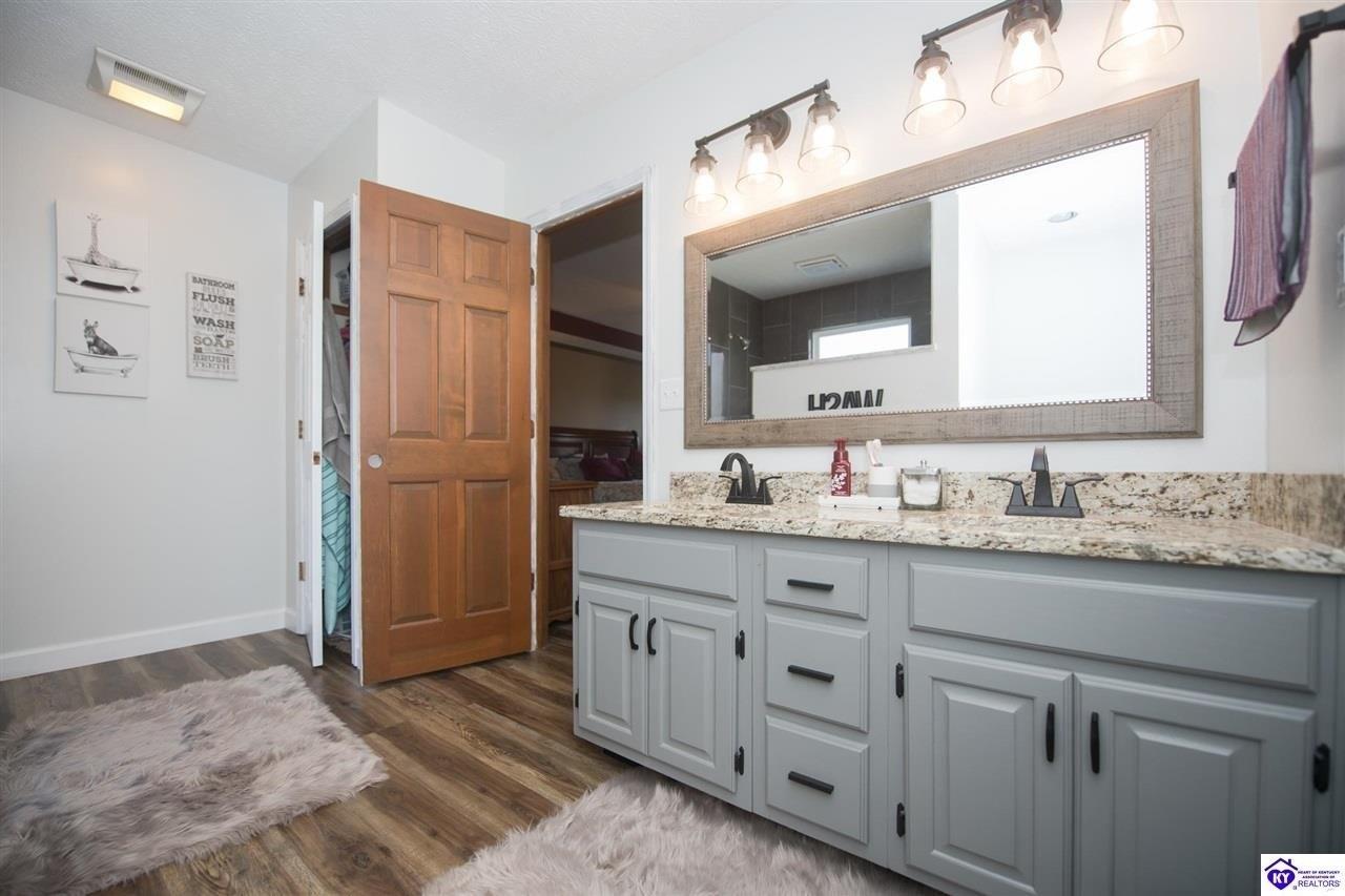 Overall Phillips Rd, Elizabethtown, KY 42701