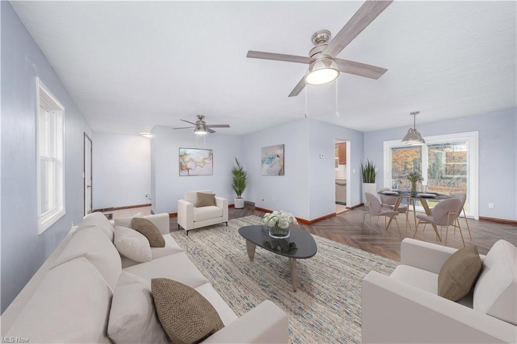 Apple Dr, Euclid, OH 44143