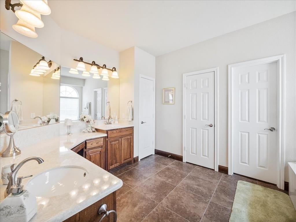 Lacebark Elm Dr, Fort Worth, TX 76123