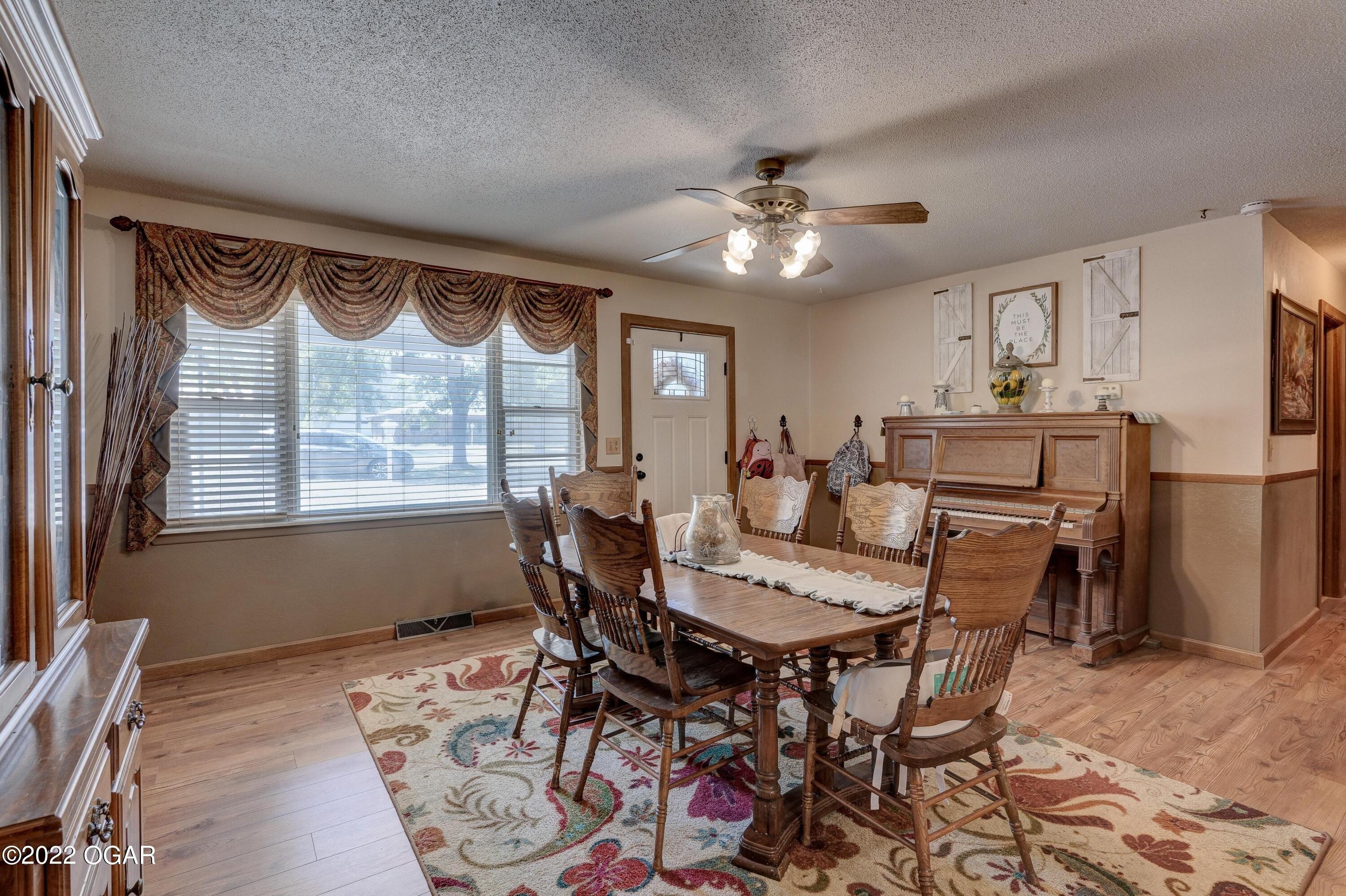 E 21st St, Galena, KS 66739