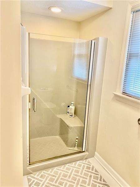 Cidar Ln, Canonsburg, PA 15317