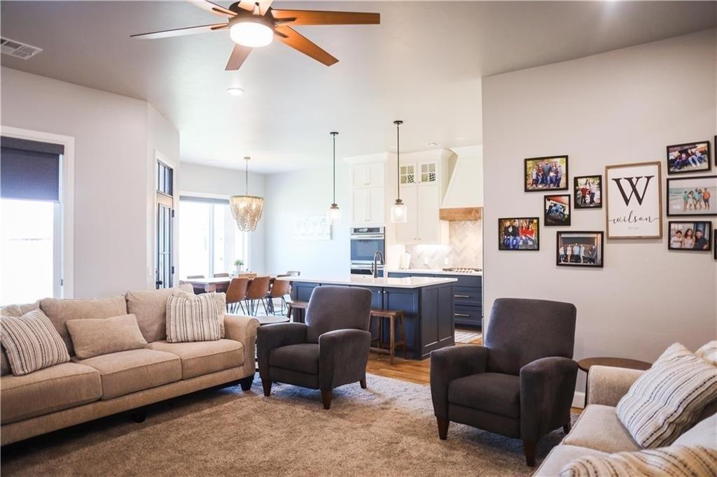 Marjoree Ln, Yukon, OK 73099