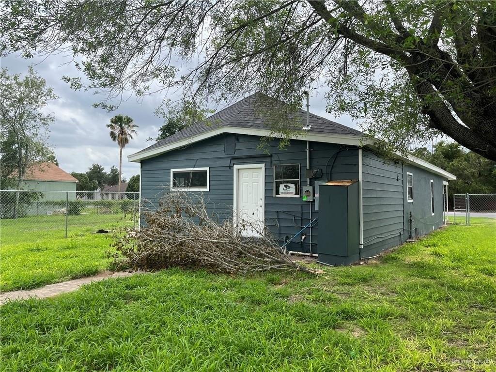 W Kelly Ave, Pharr, TX 78577