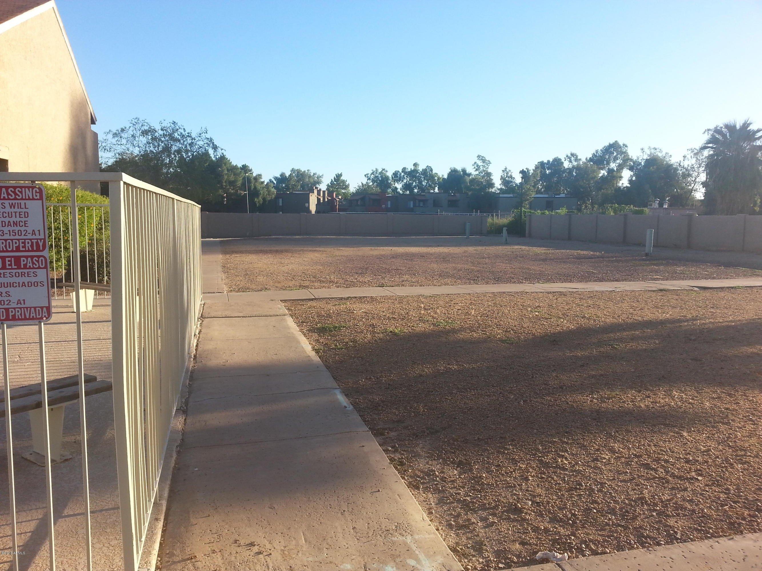 N 59th Dr, Glendale, AZ 85301