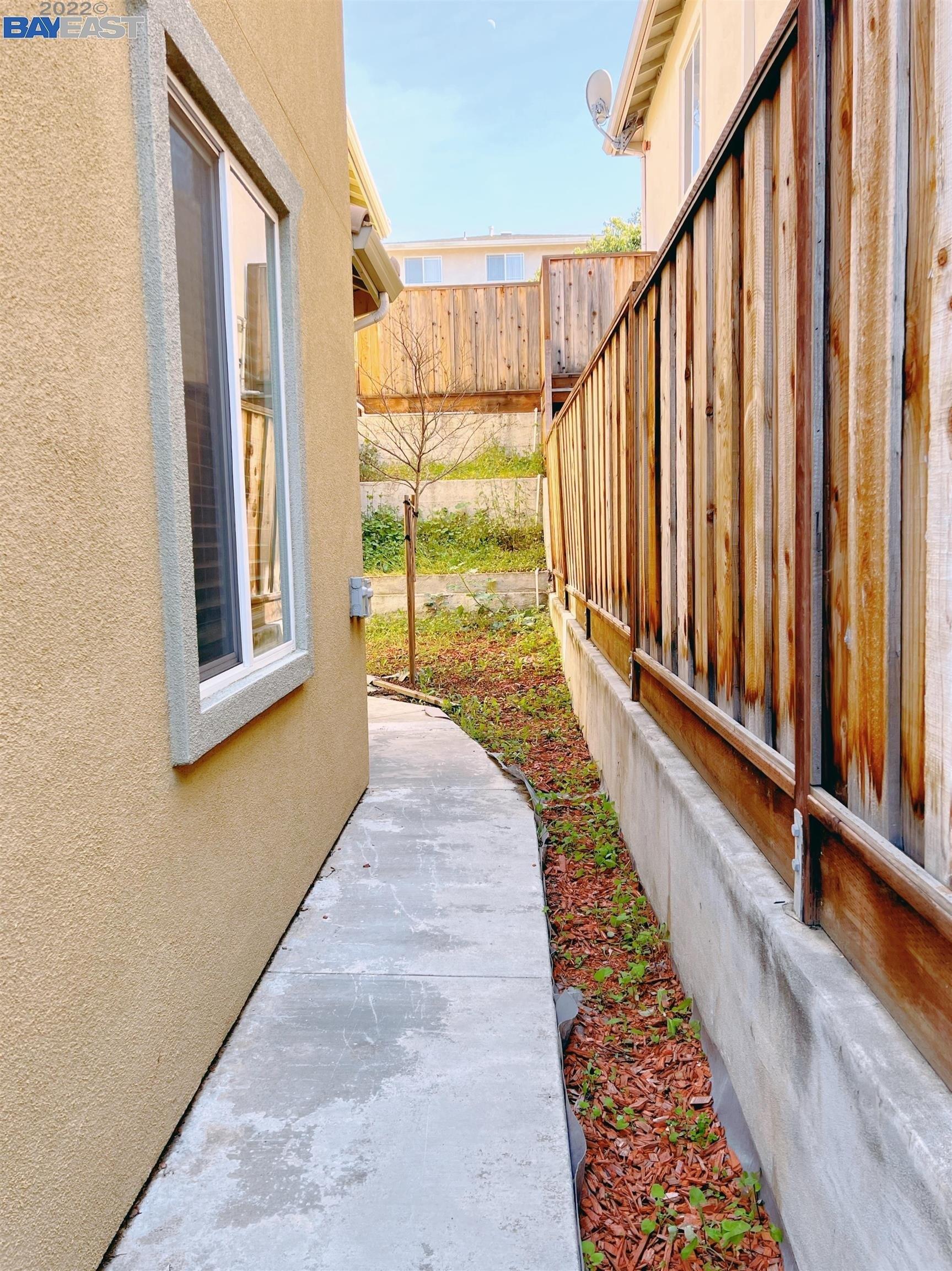 Rose Vine Ct, Hayward, CA 94541