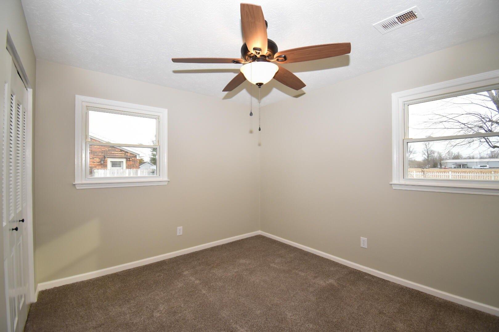 W Ila Ave, Danville, KY 40422