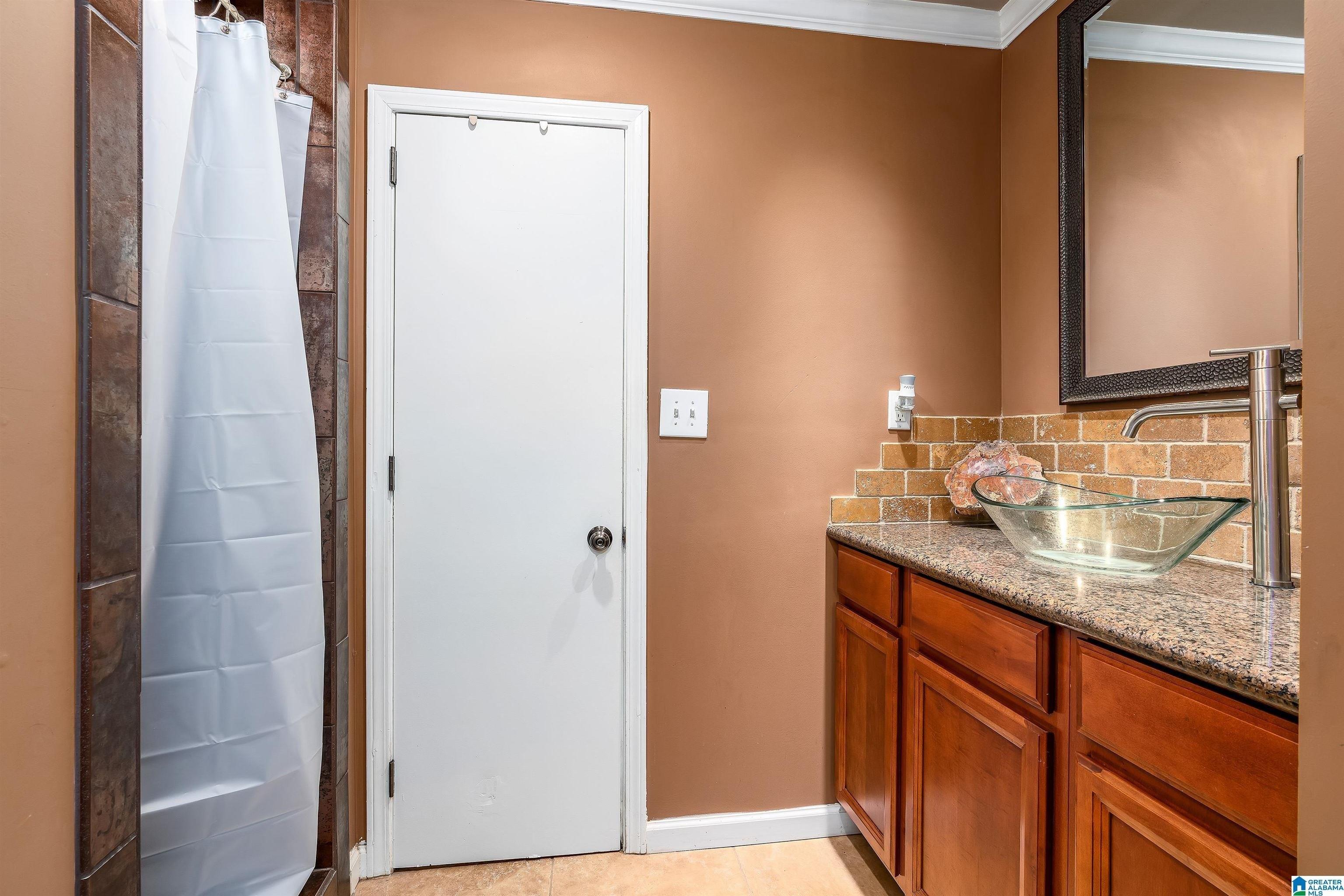 Silley Dean Rd, Pinson, AL 35126