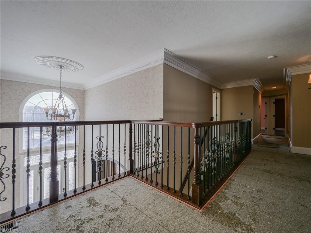Royal Portrush Dr, Solon, OH 44139