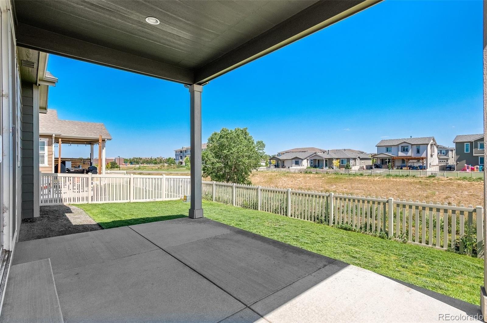 Akron St, Commerce City, CO 80640