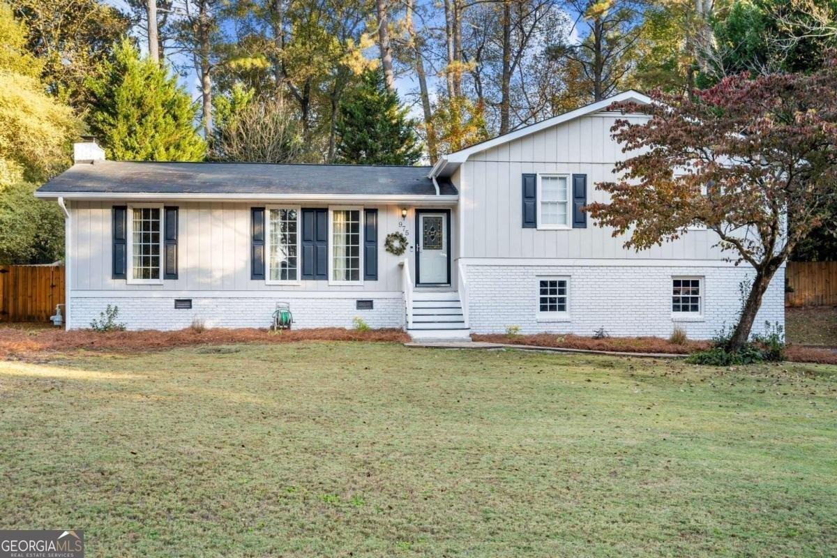 Tanglewood Trl, Woodstock, GA 30189