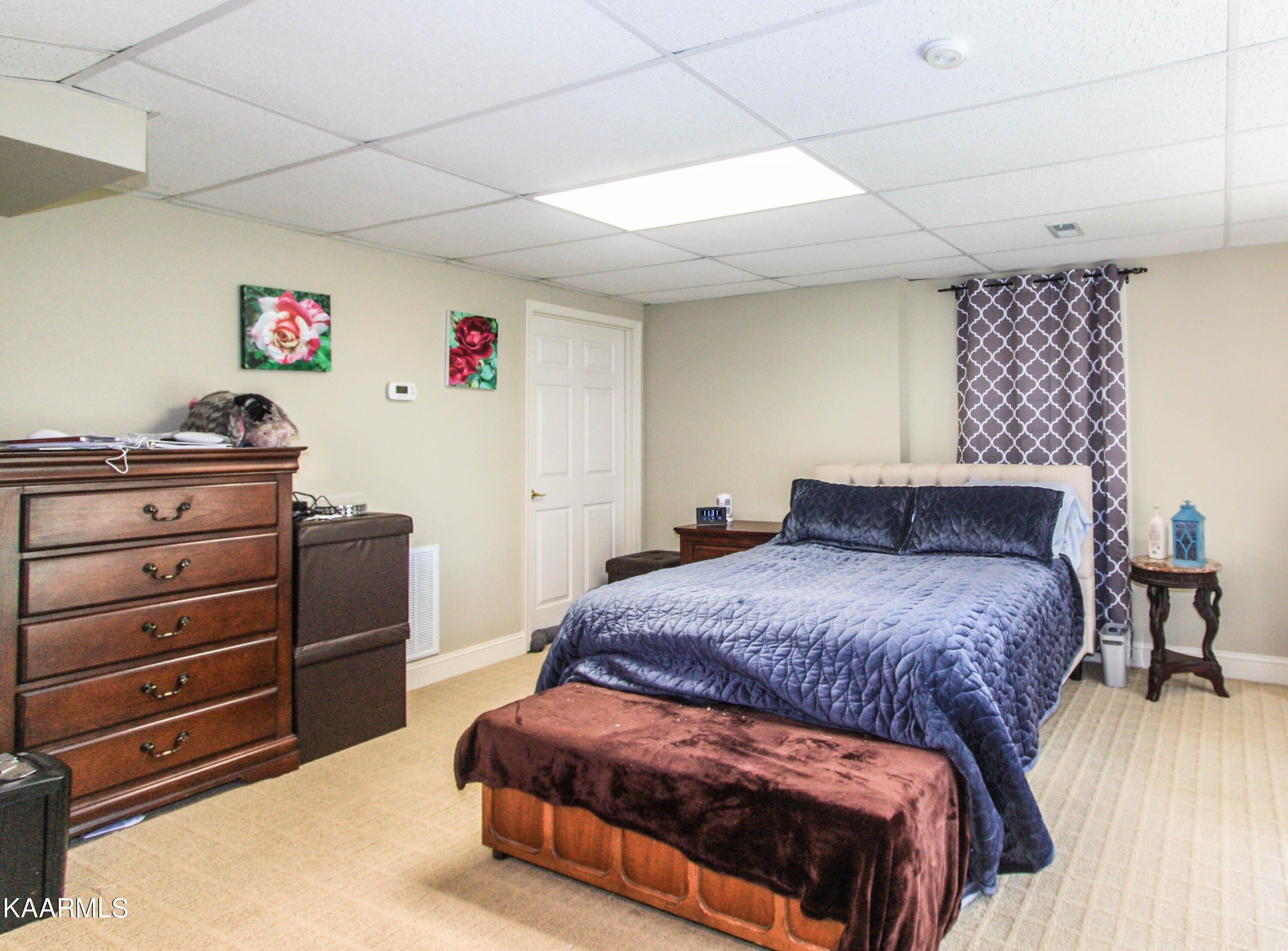 Trowbridge Ln, Farragut, TN 37934