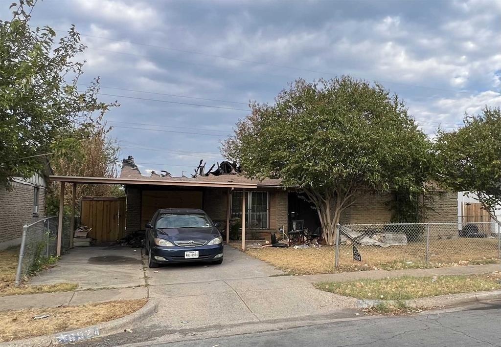 Cinnamon Oaks Dr, Dallas, TX 75241