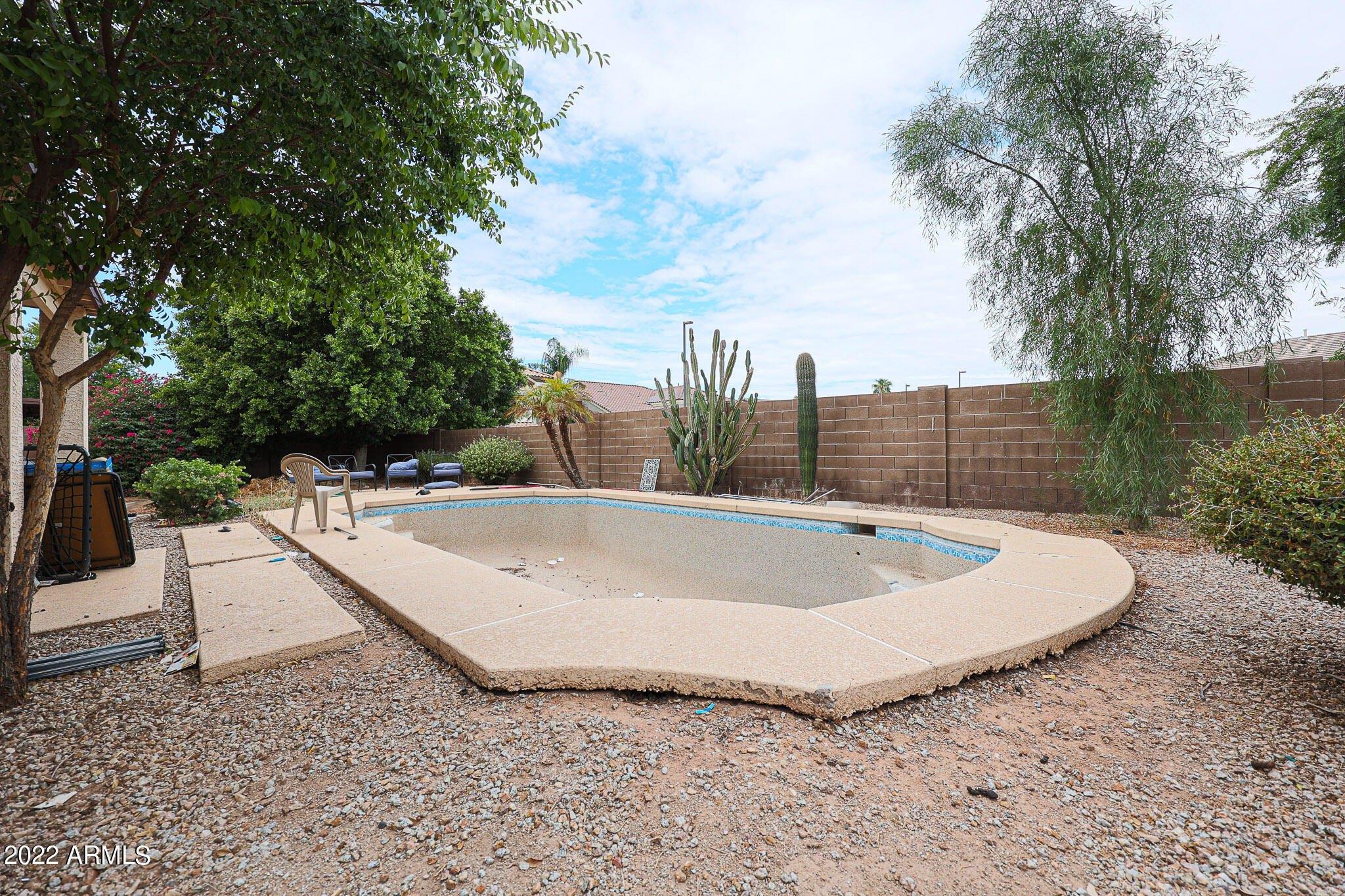 E Cathy Dr, Gilbert, AZ 85296