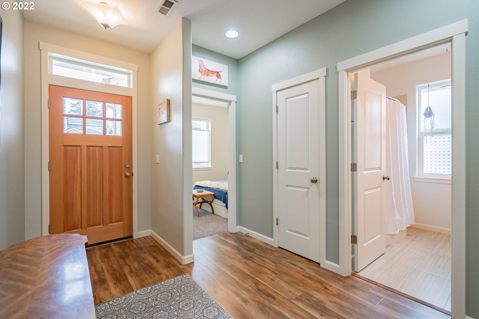 Ne 111th Ct, Vancouver, WA 98662