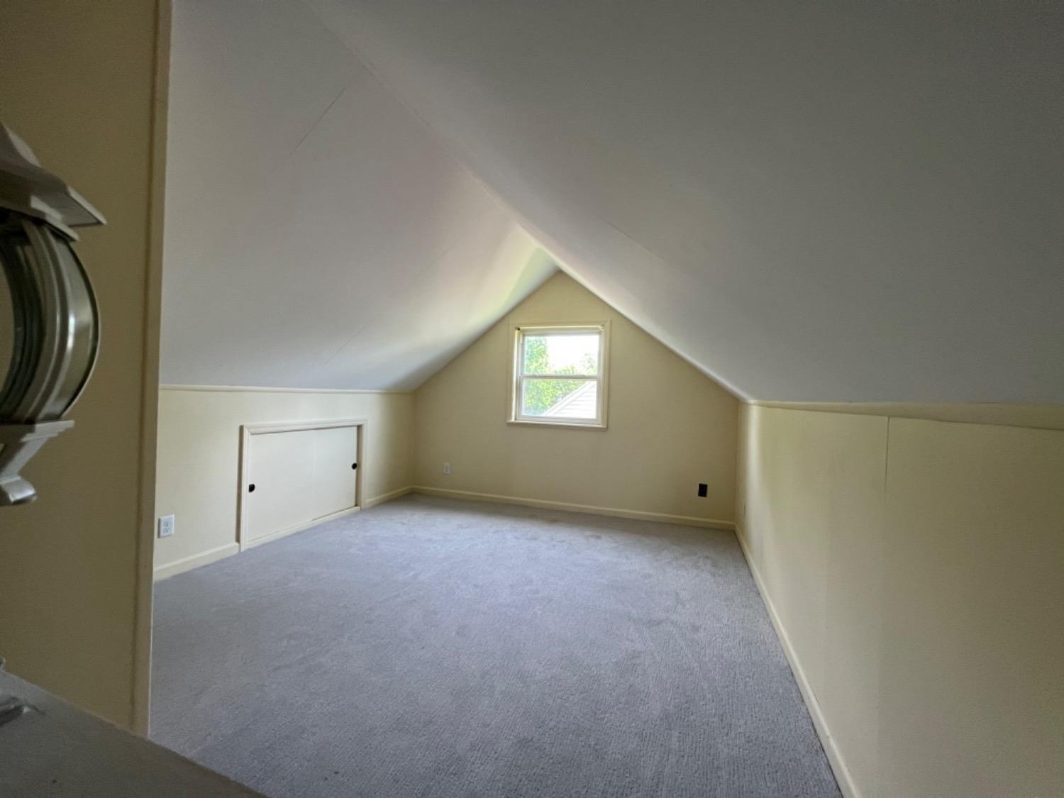 Carmen Ave, Hamilton, OH 45013
