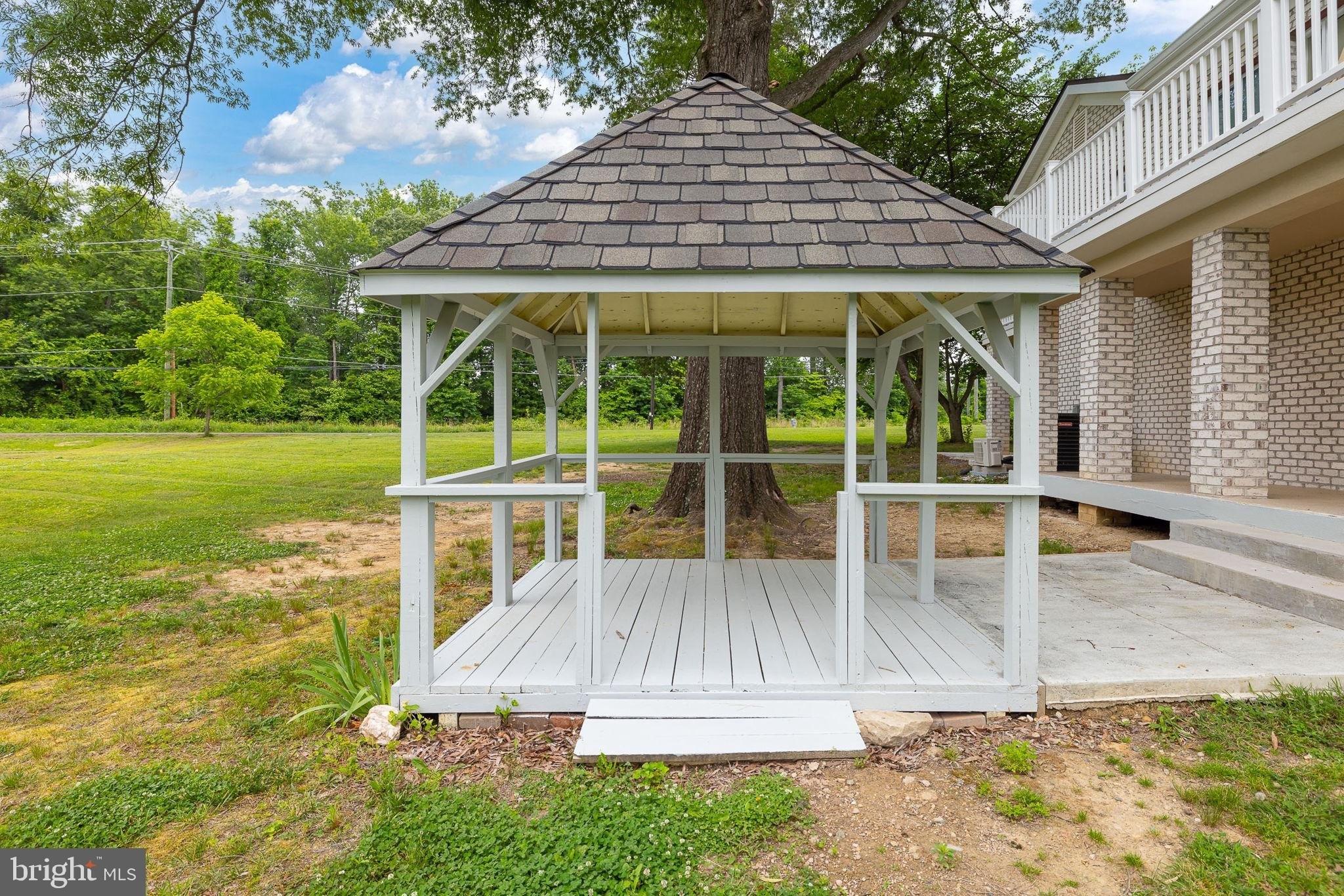 Ravenwood Dr, Fredericksburg, VA 22406