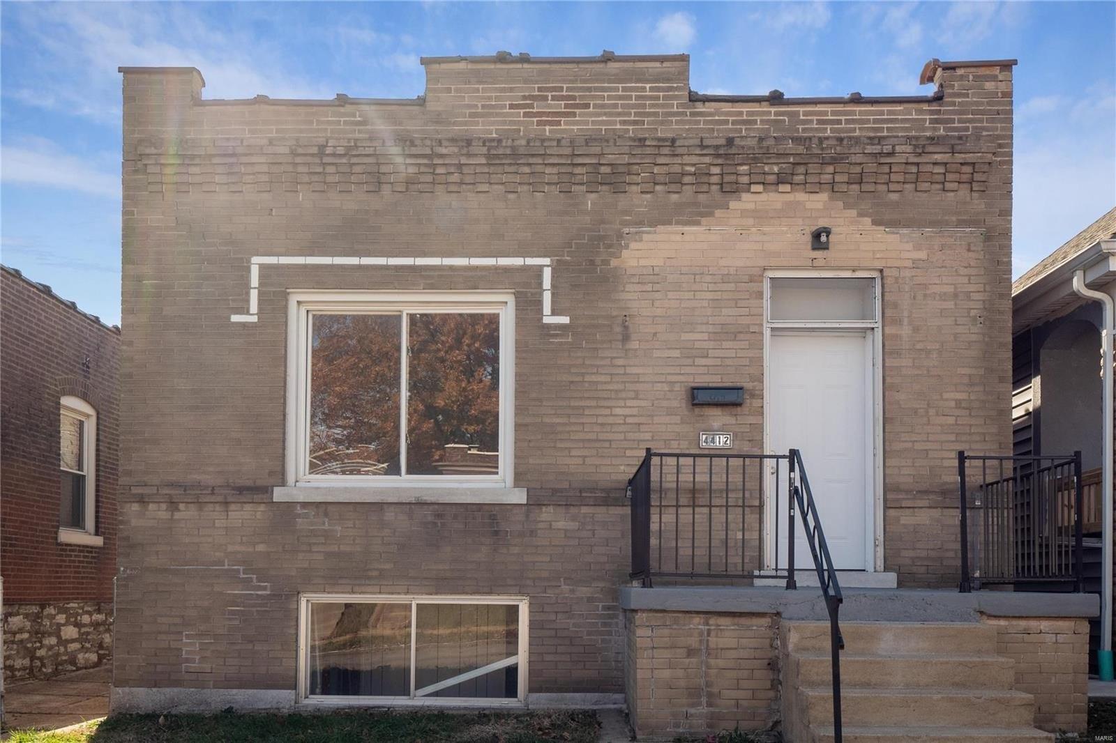 Wallace St, Saint Louis, MO 63116