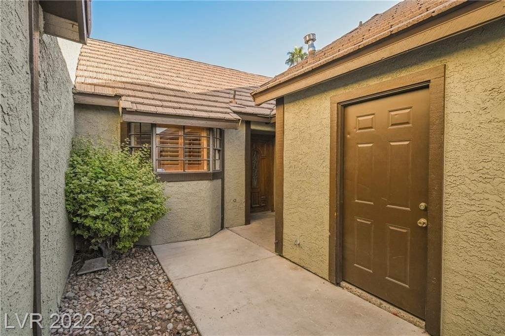 Landsdown Pl, Las Vegas, NV 89121