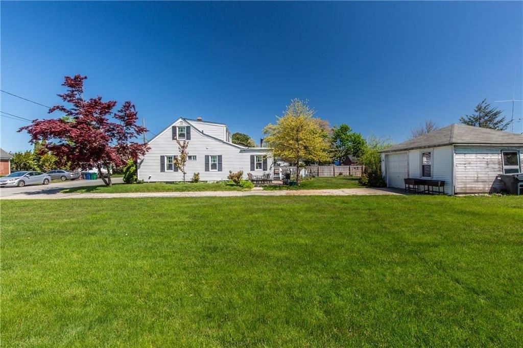 Crandall Ct, Warwick, RI 02889