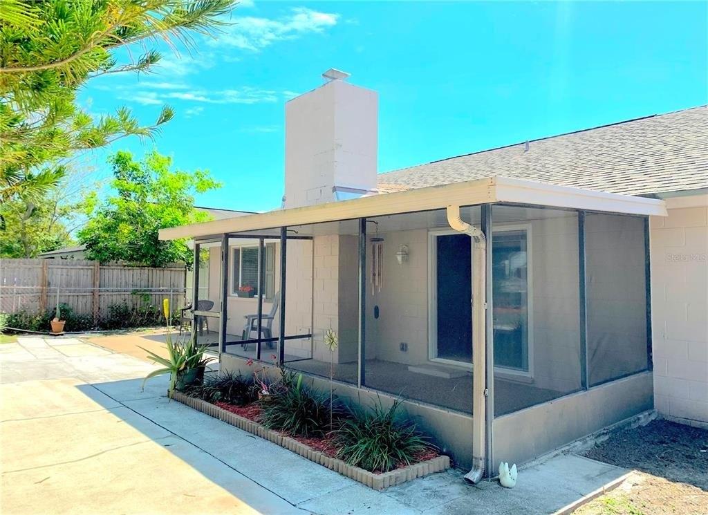Cedaridge Dr, Tampa, FL 33618