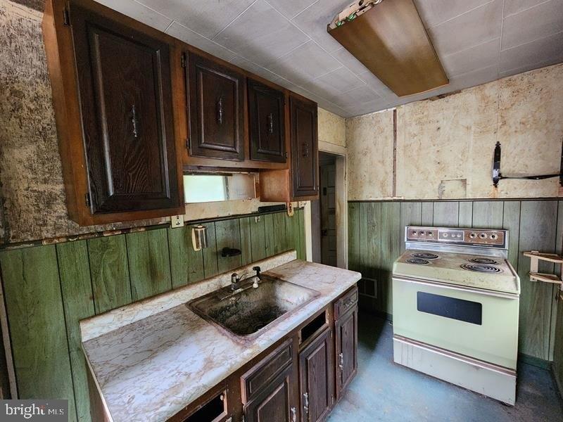 Brook Ave, Feasterville Trevose, PA 19053