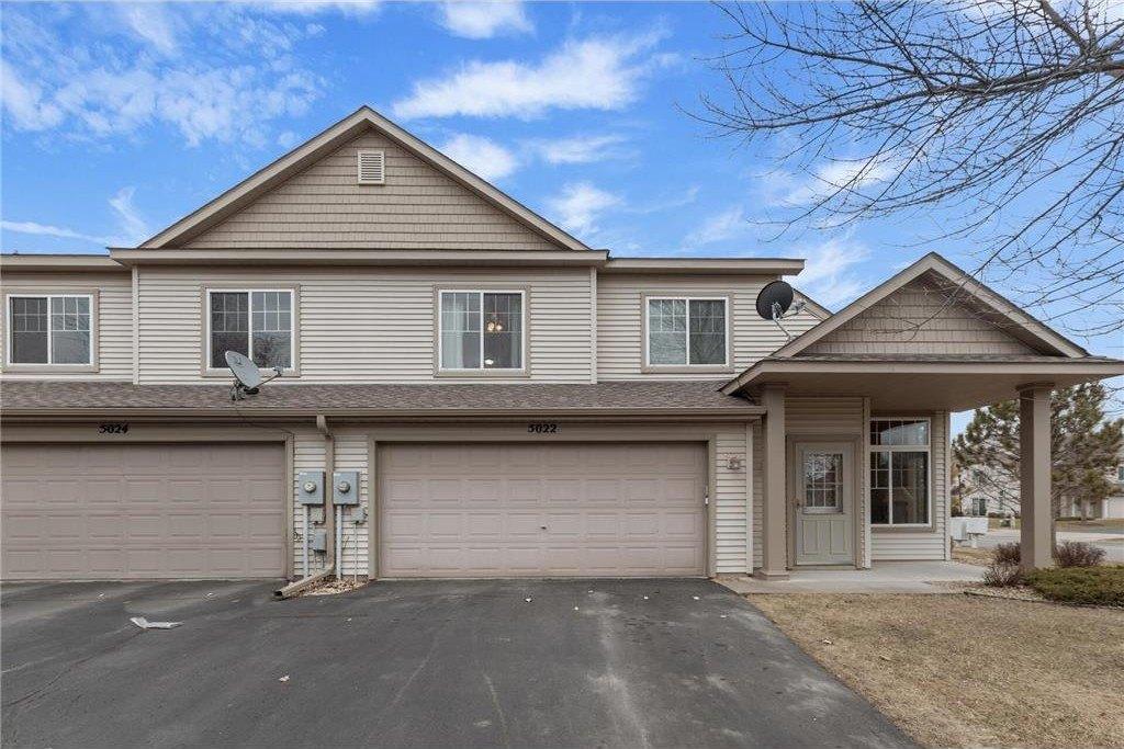 207th St N, Forest Lake, MN 55025