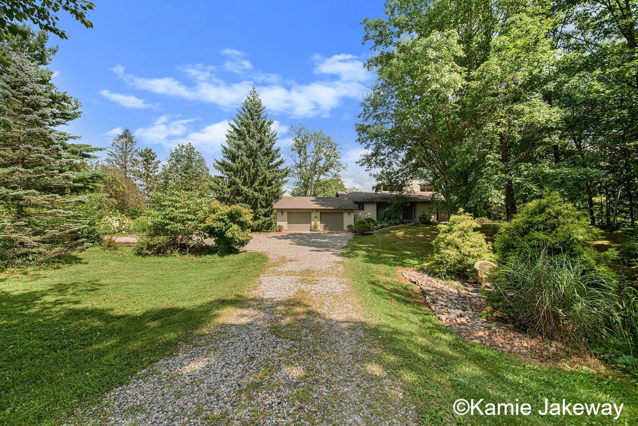 Belding Rd Ne, Belding, MI 48809