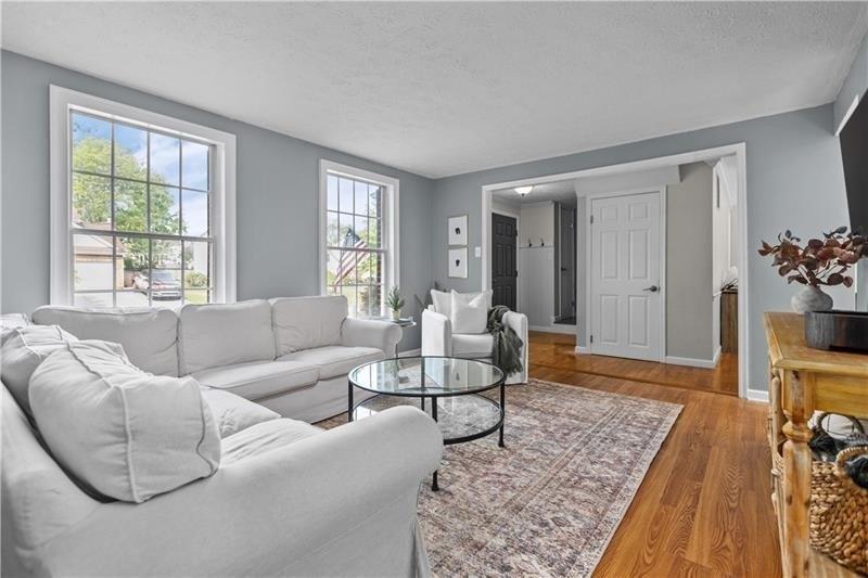 Haldeman Dr, Cranberry Township, PA 16066