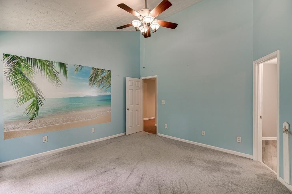 Otter Ln, Hoschton, GA 30548