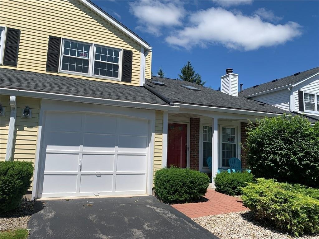 Old Stone Ln, Rochester, NY 14615