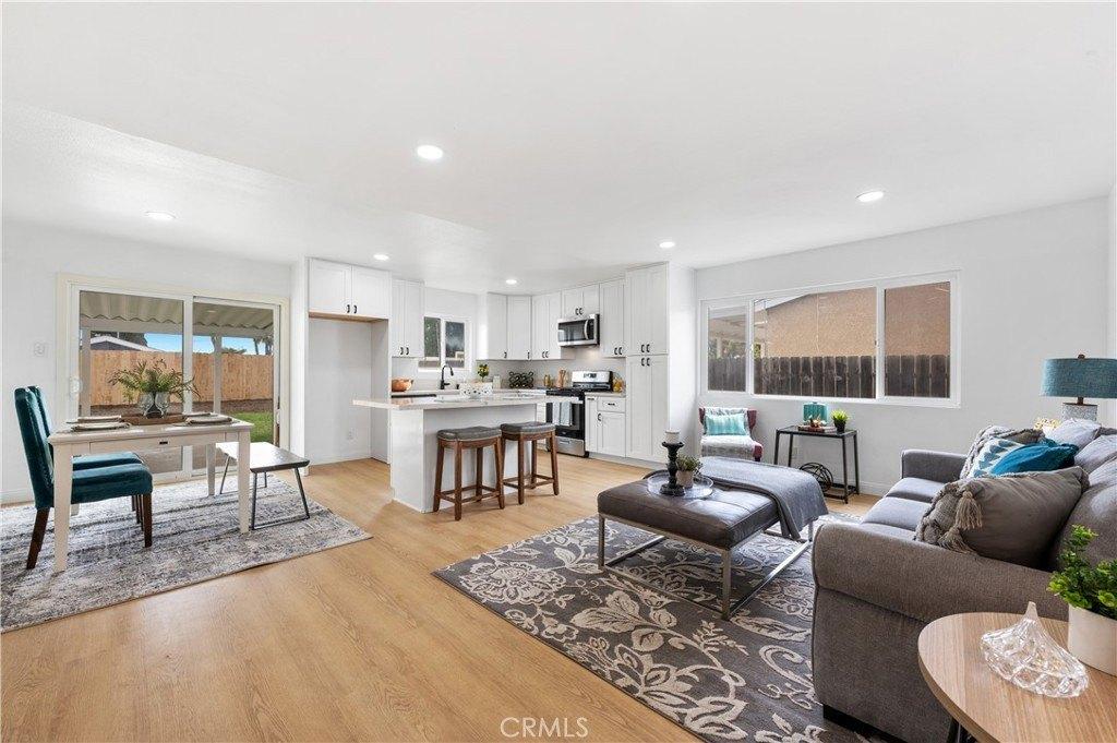 Genine Dr, Oceanside, CA 92056