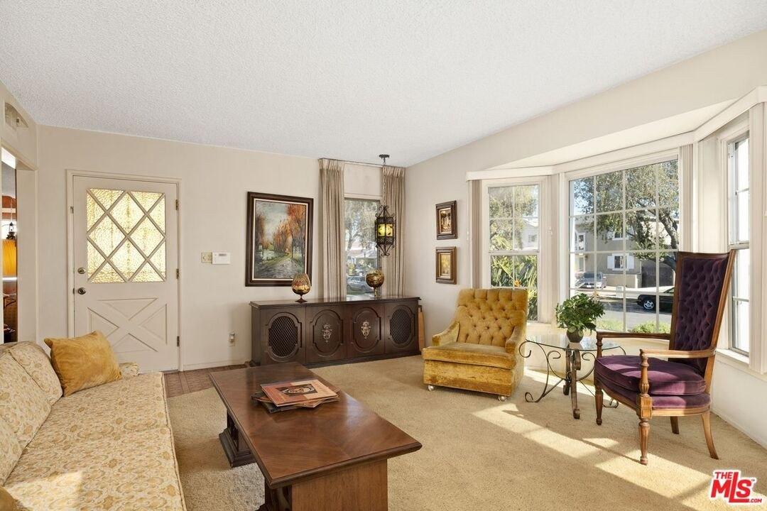 Oakhurst Ave, Los Angeles, CA 90034