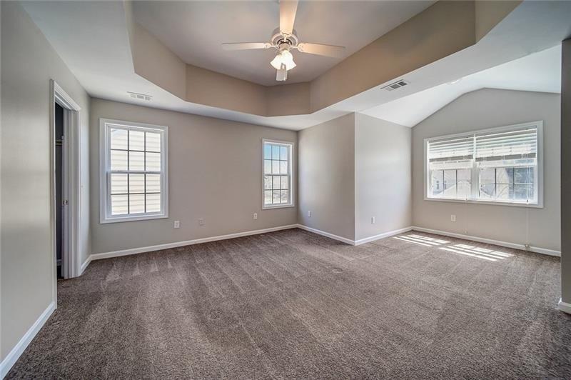 Wrenwood Ct, Loganville, GA 30052