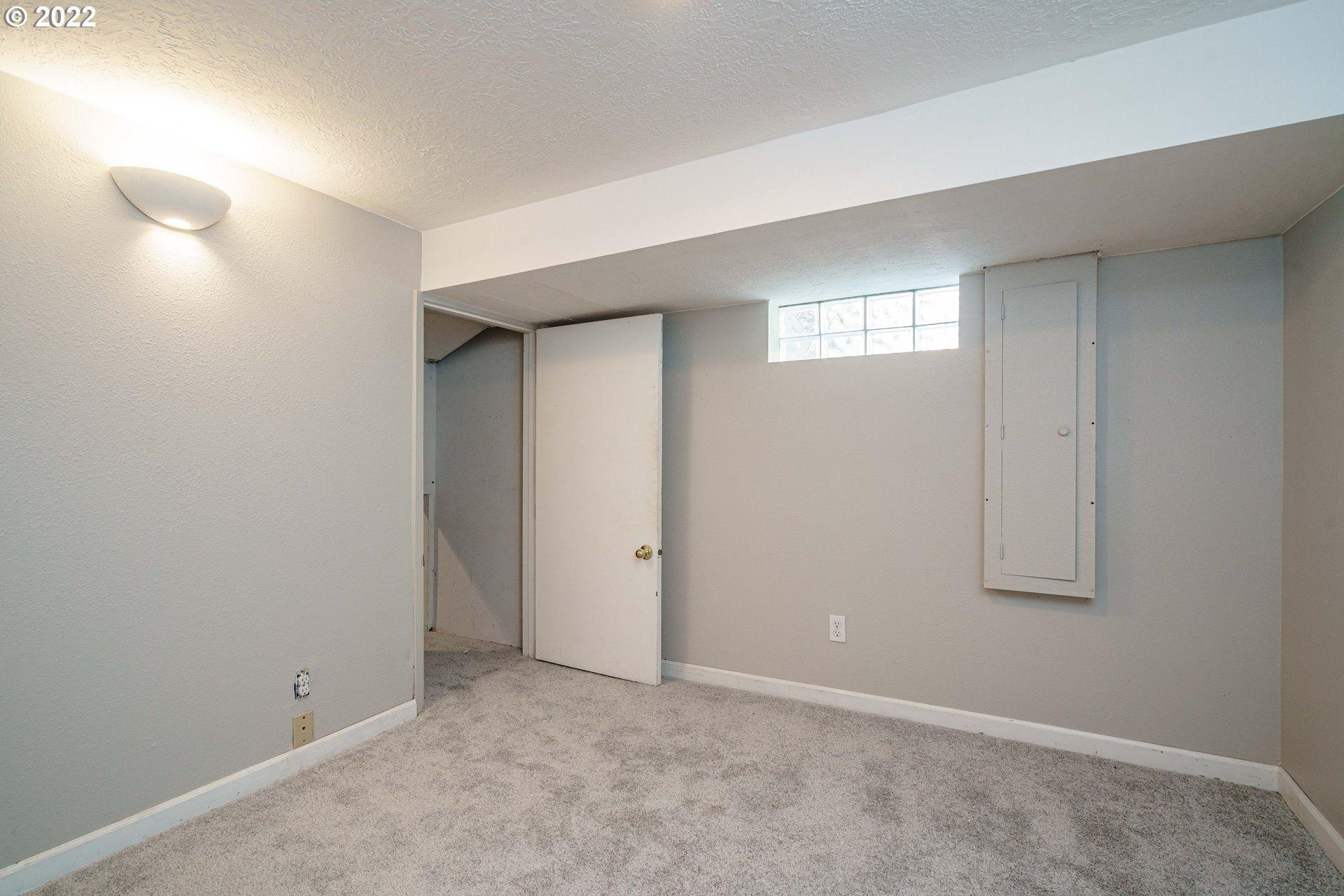 Ne 63rd Ave, Portland, OR 97213