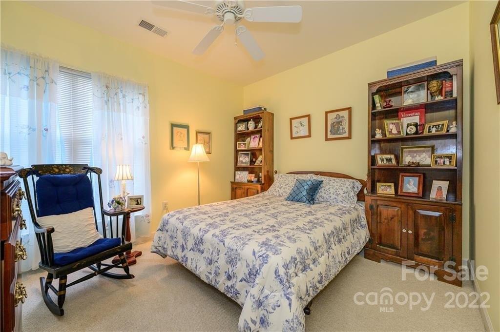 Ridgeway Park Dr, Charlotte, NC 28277