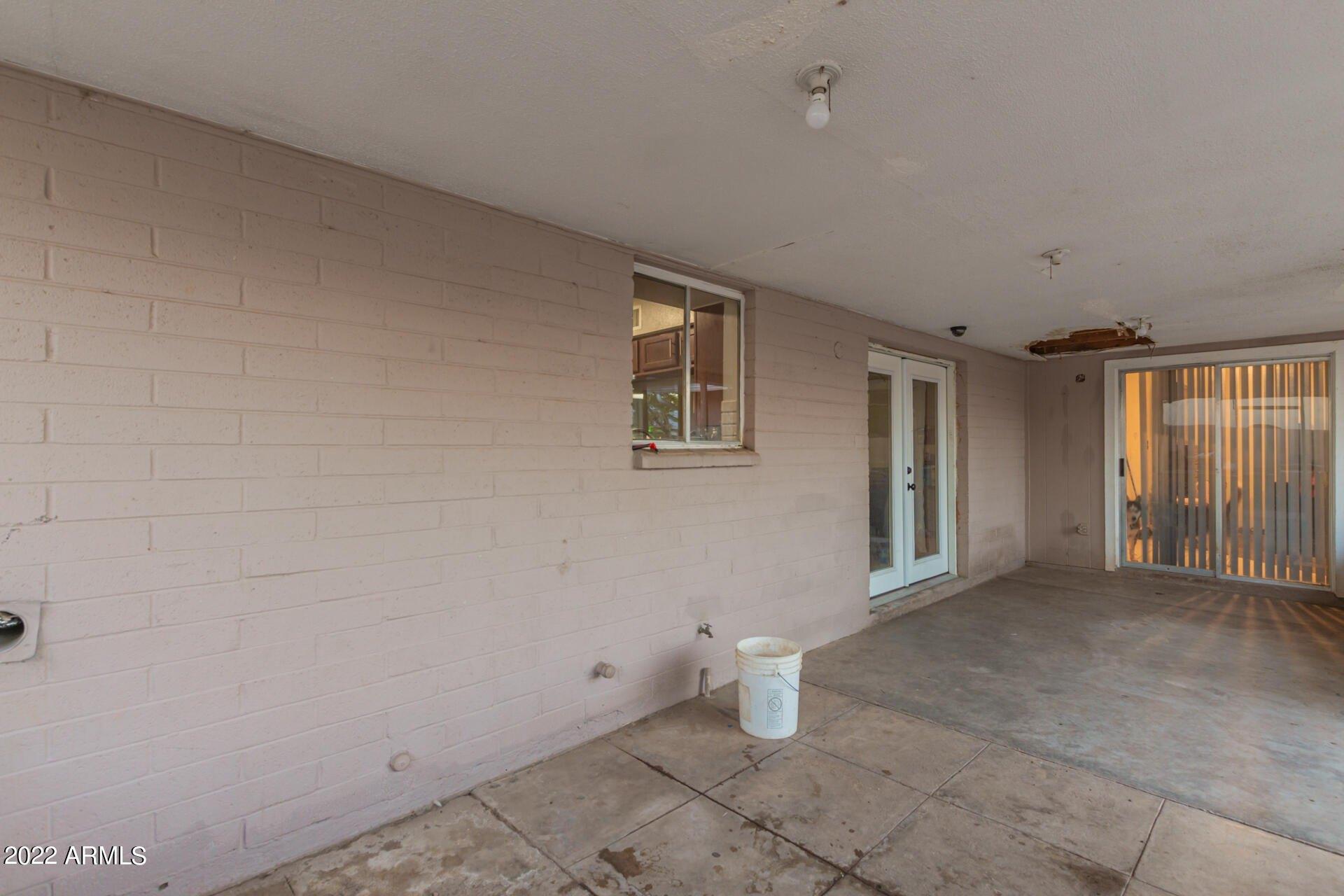 W Lamar Rd, Glendale, AZ 85301