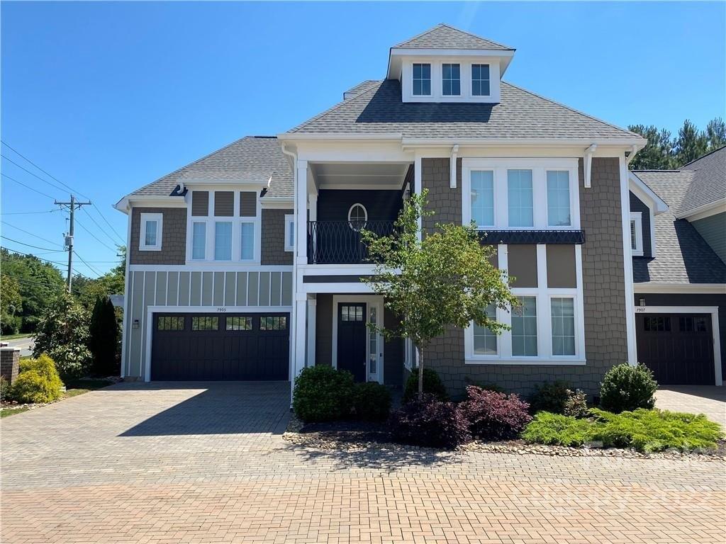Rea View Ct, Charlotte, NC 28226