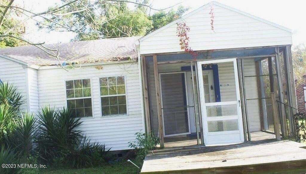 Lake Shore Blvd, Jacksonville, FL 32210