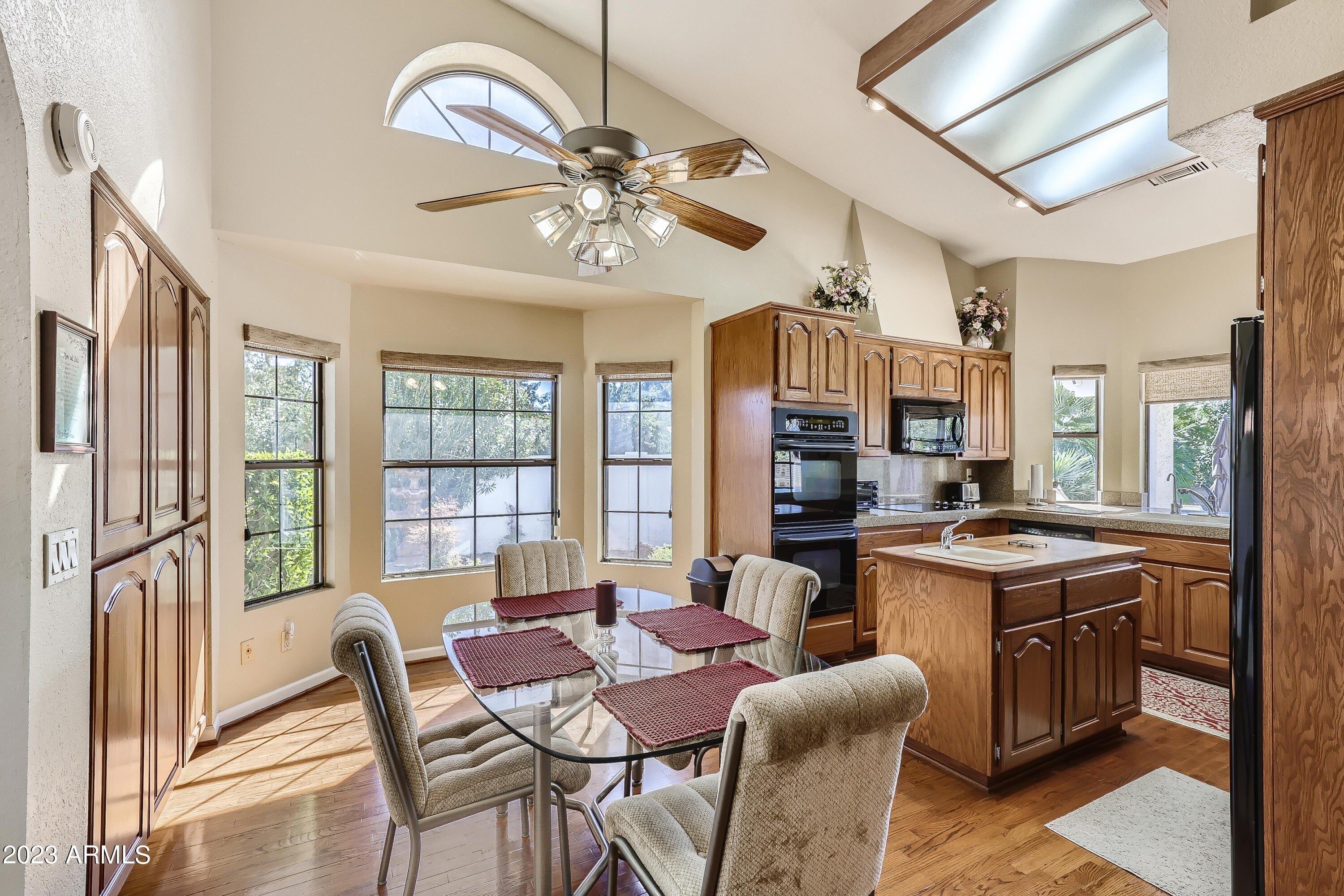 E Saint John Rd, Scottsdale, AZ 85254