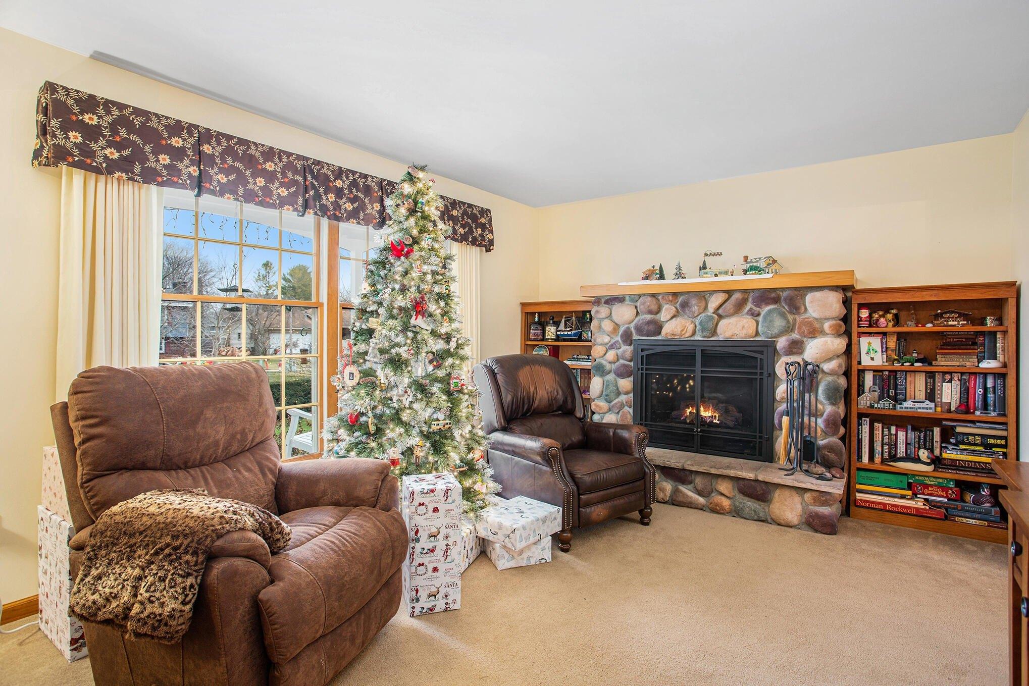Venna Pl, Coopersville, MI 49404