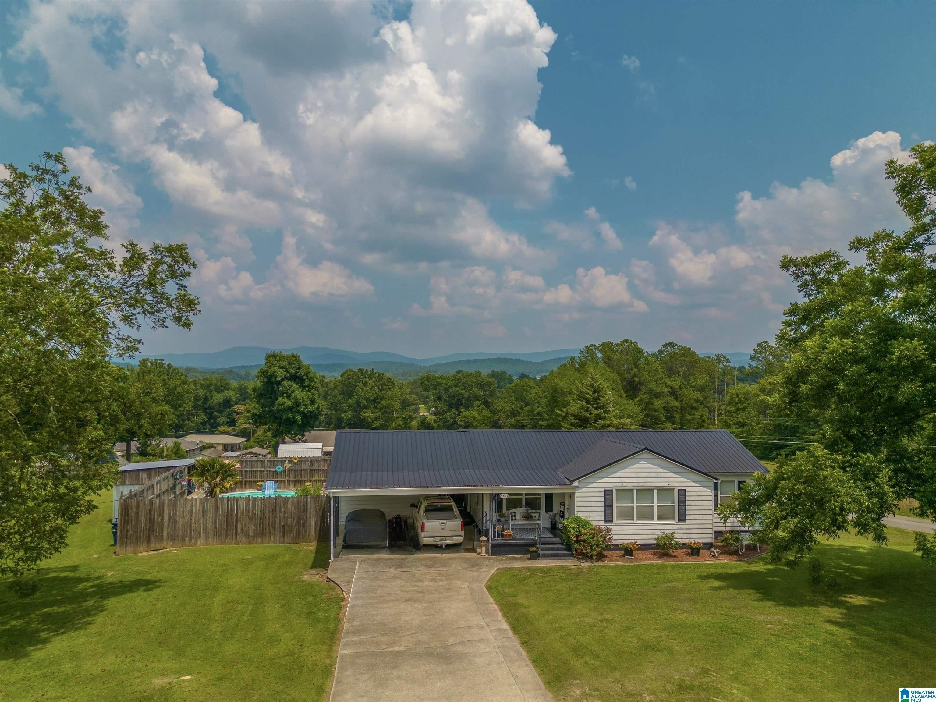 Rogers Ave, Anniston, AL 36206