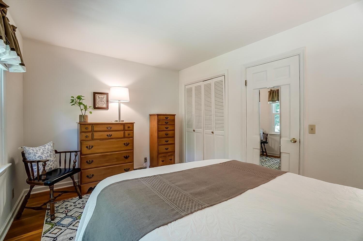 Edgewood Dr, Granville, OH 43023