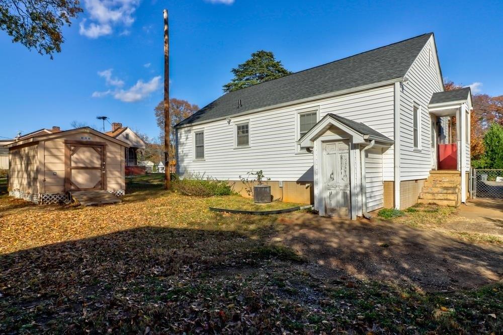 Beatrice St, Greenville, SC 29611