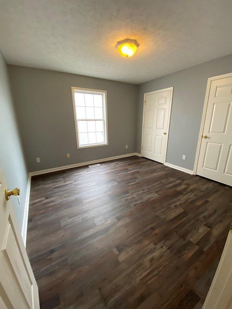 W 37th St, Hopkinsville, KY 42240