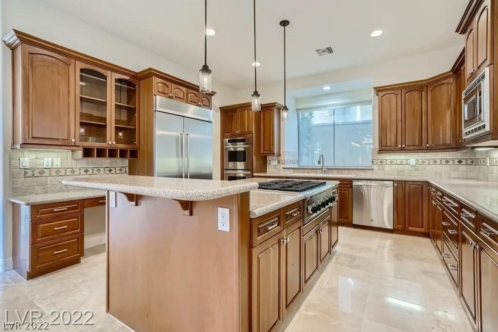 Verlaine Ct, Las Vegas, NV 89145