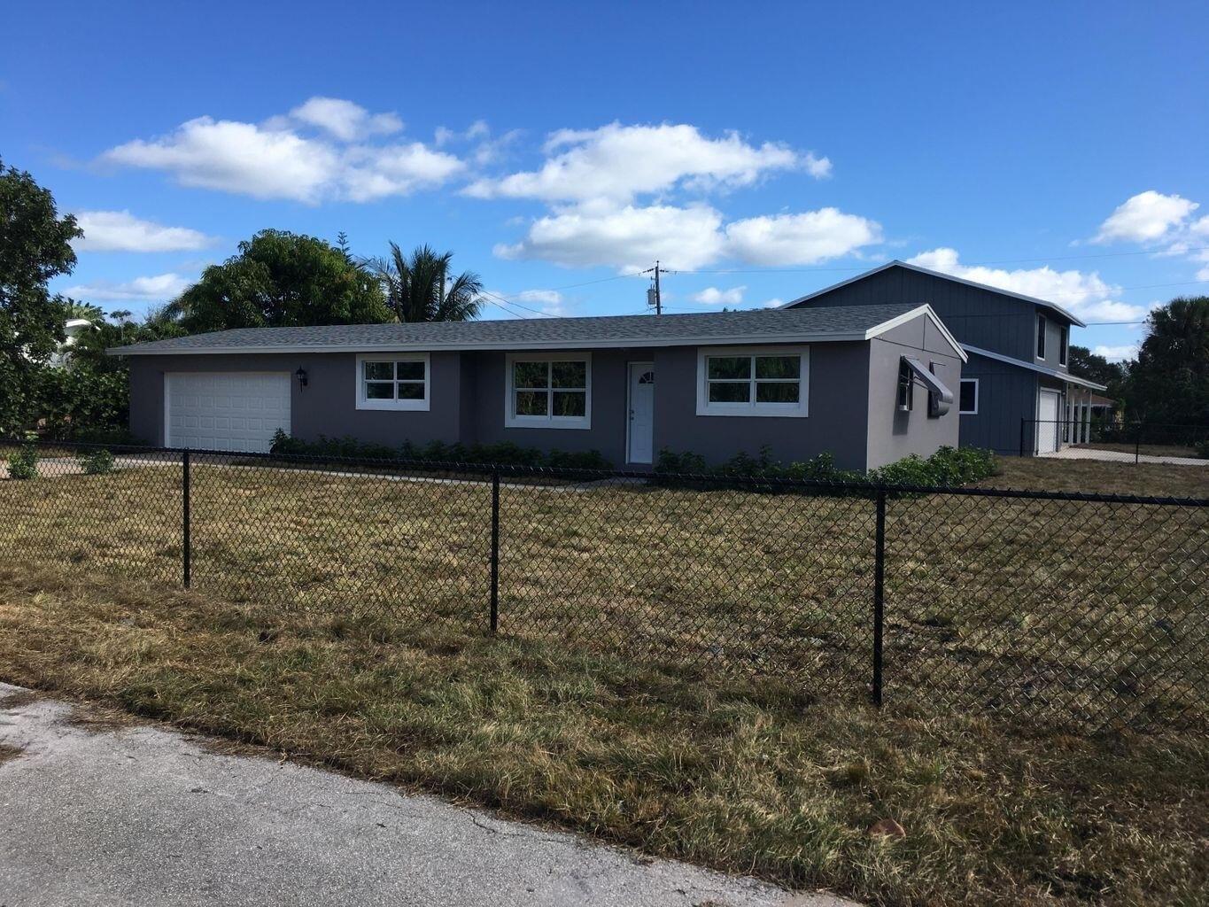 Lyndall Ln, Palm Beach Gardens, FL 33403