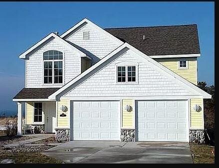 S Shoreview Ct, Ludington, MI 49431