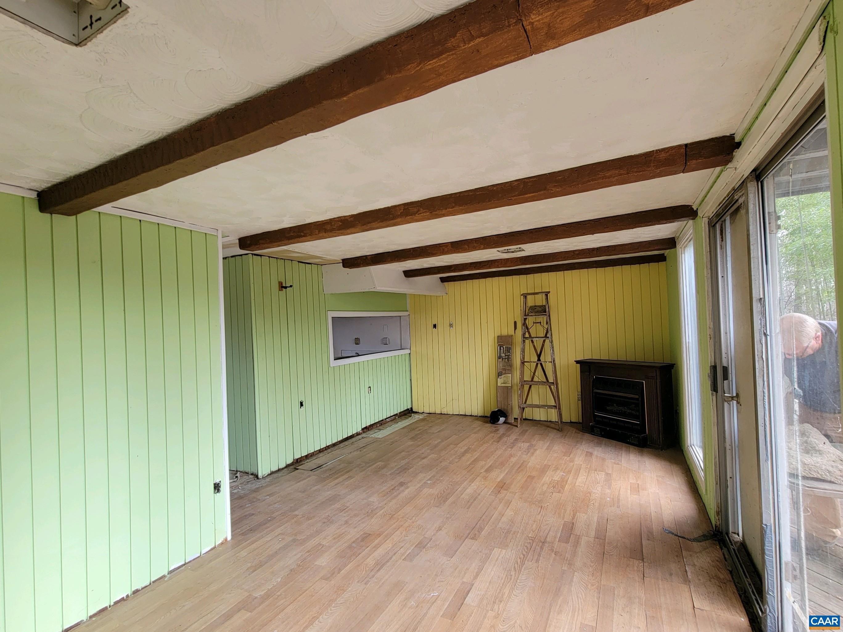 Pine Hill Dr, Stanardsville, VA 22973