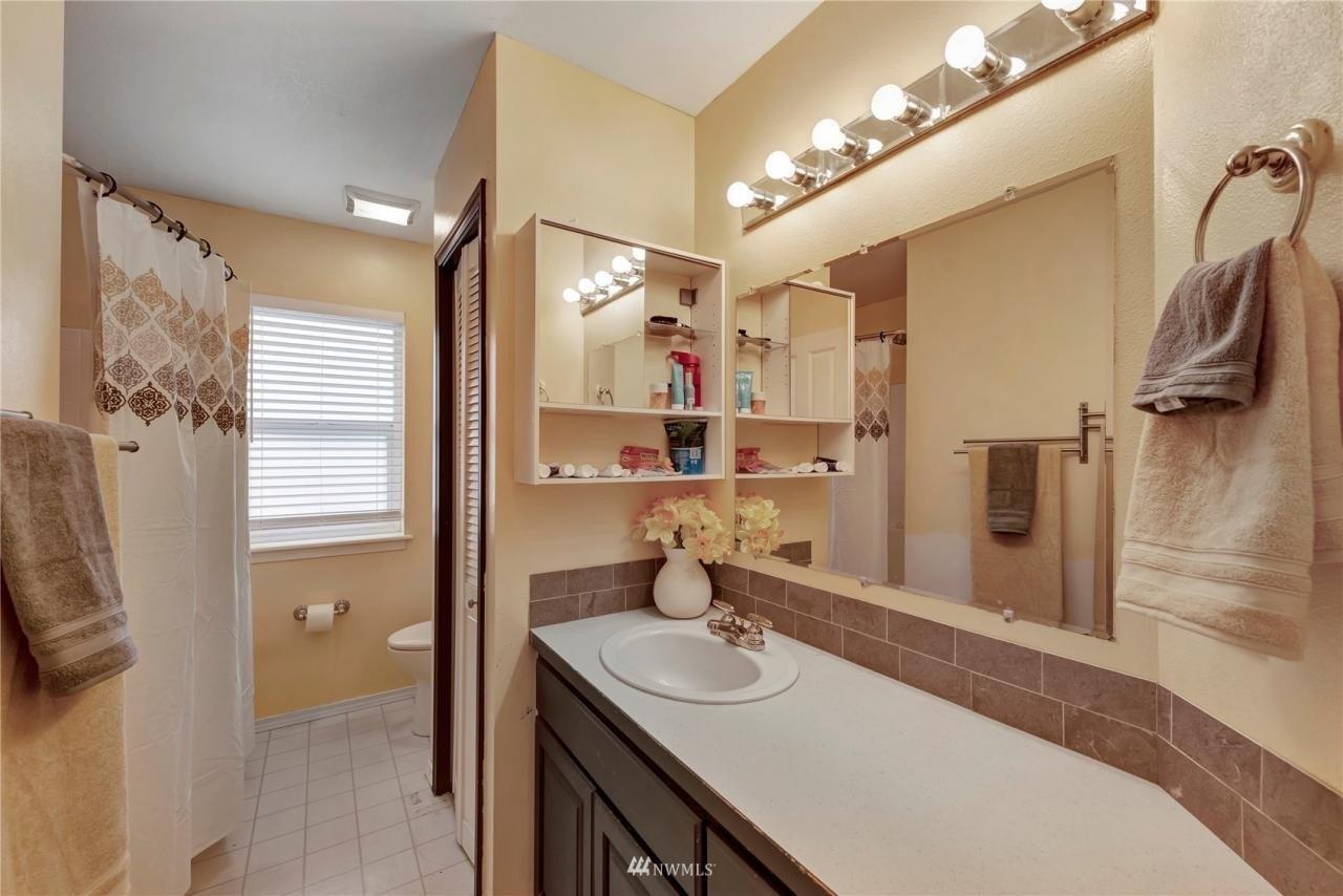 128th Ct Se, Auburn, WA 98092