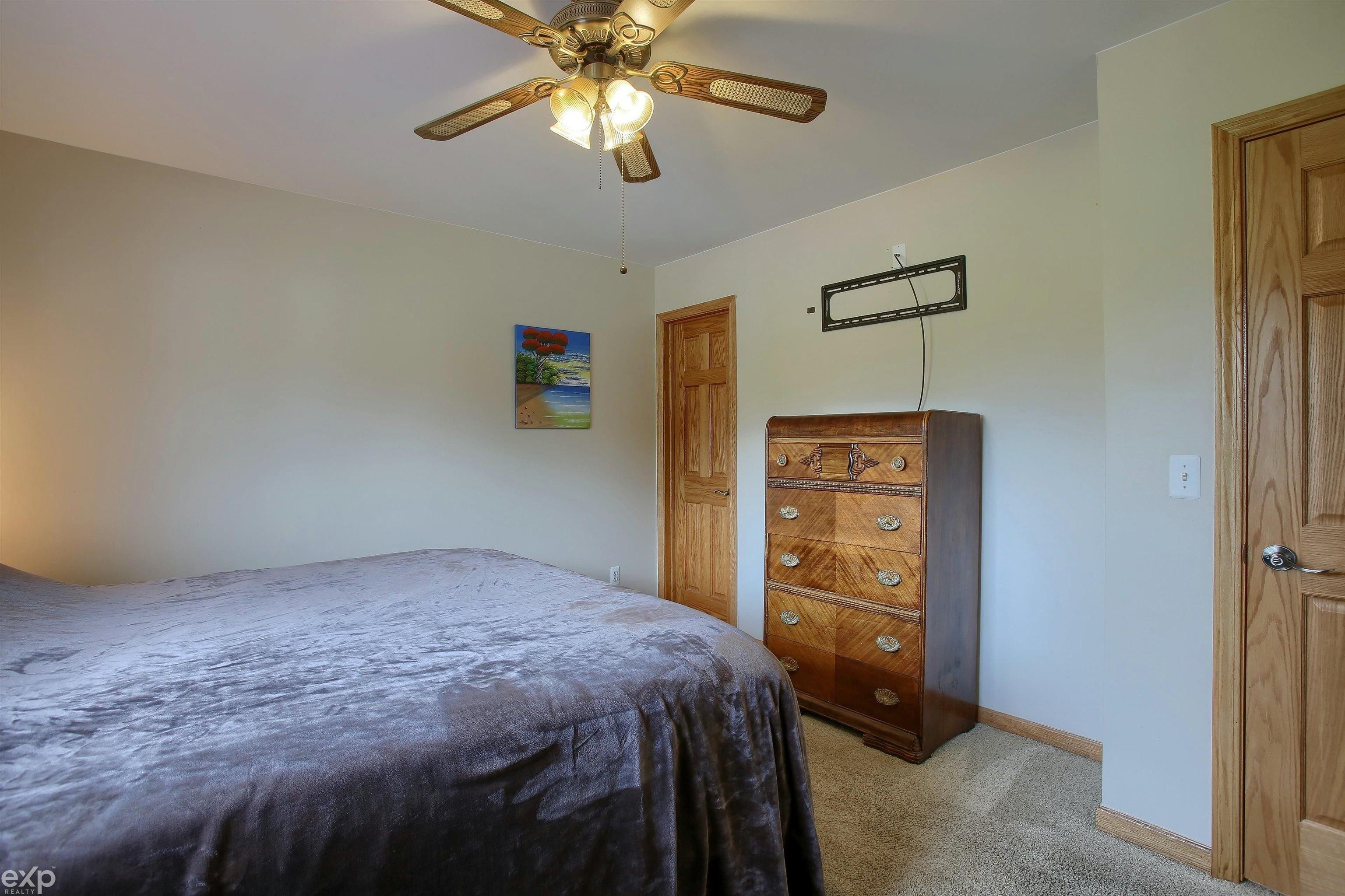 Marsh Rd, China, MI 48054